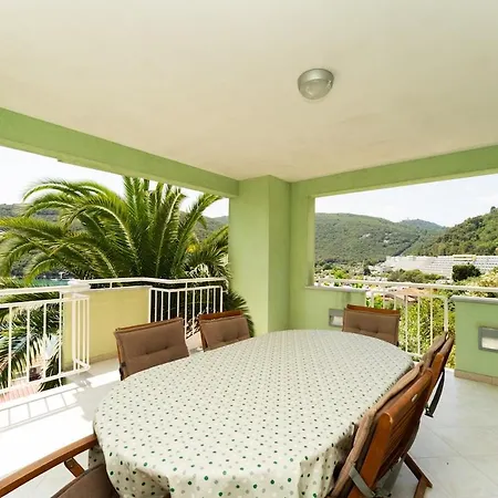 Daire Big Balcony With Sea View, 2 Bdr, 06