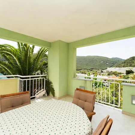 Big Balcony With Sea View, 2 Bdr, 06 Daire
