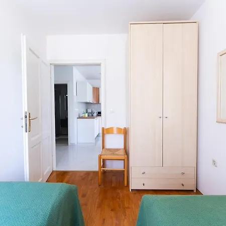 Big Balcony With Sea View, 2 Bdr, 06 Daire Rabac