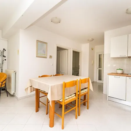 Big Balcony With Sea View, 2 Bdr, 06 Apartamento