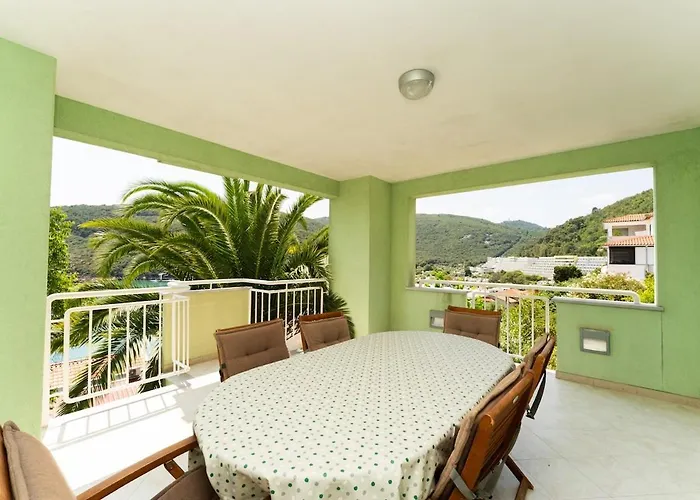 Appartamento Big Balcony With Sea View, 2 Bdr, 06